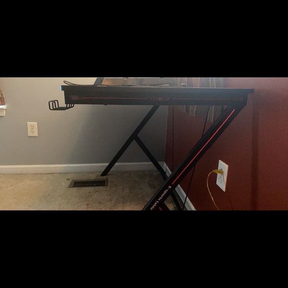 Esports 55in gaming table/desk no scuffs or Scratches - Picture 1 of 2